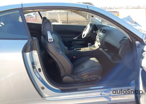 2010 Lexus Is 250C z USA, uszkodzony, nr VIN JTHFF2C2XA2505890